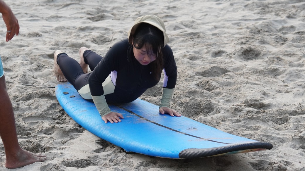 Surfing moment 7